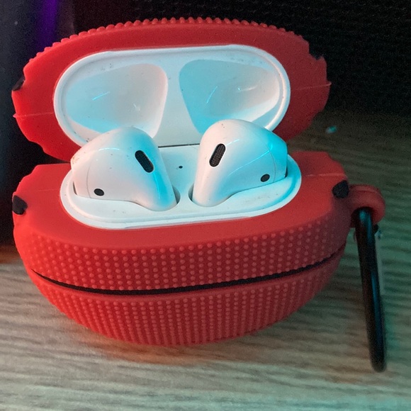 Airpod 2nd gen - Picture 4 of 4